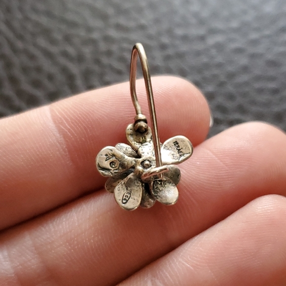 Sterling silver earrings - Picture 6 of 7